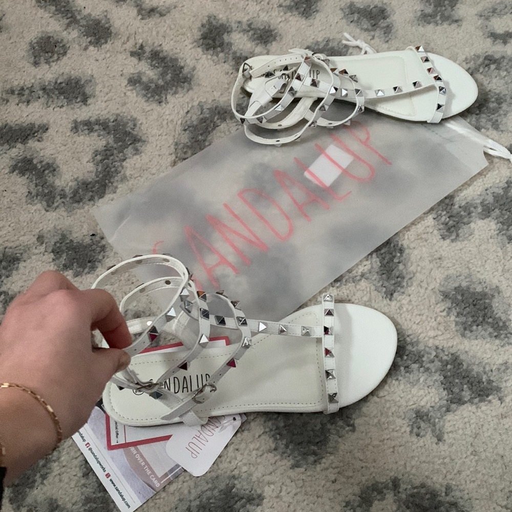 SANDALUP. White Studded Sandals.